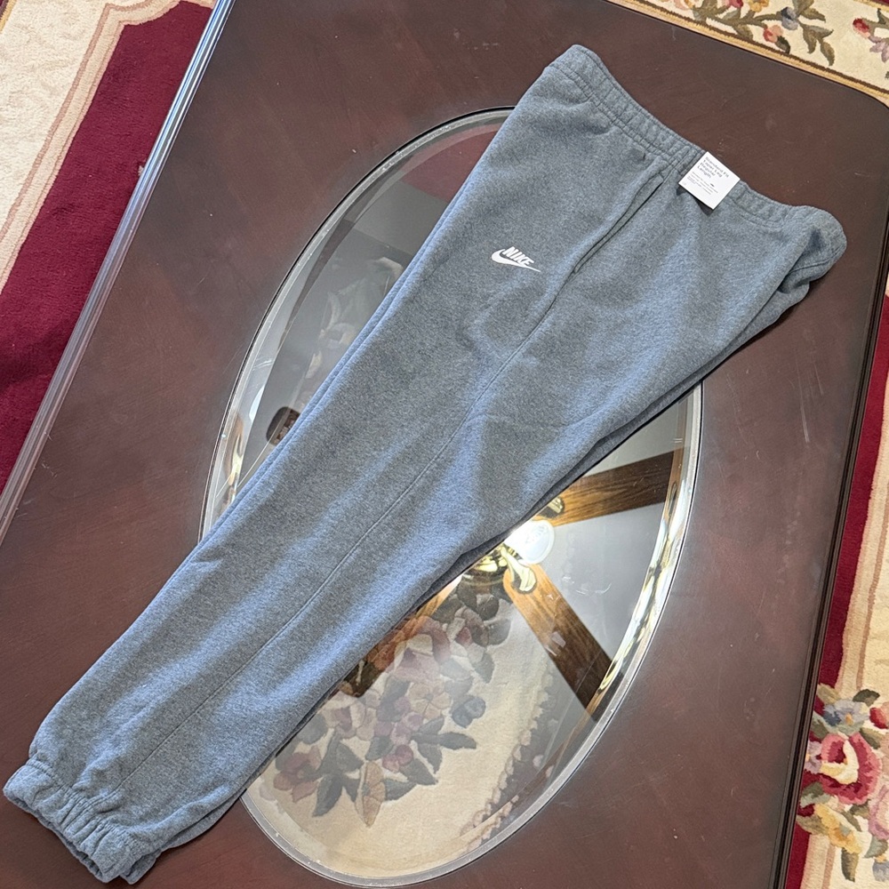 Nike Sportswear Club Fleece - Picture 3 of 8